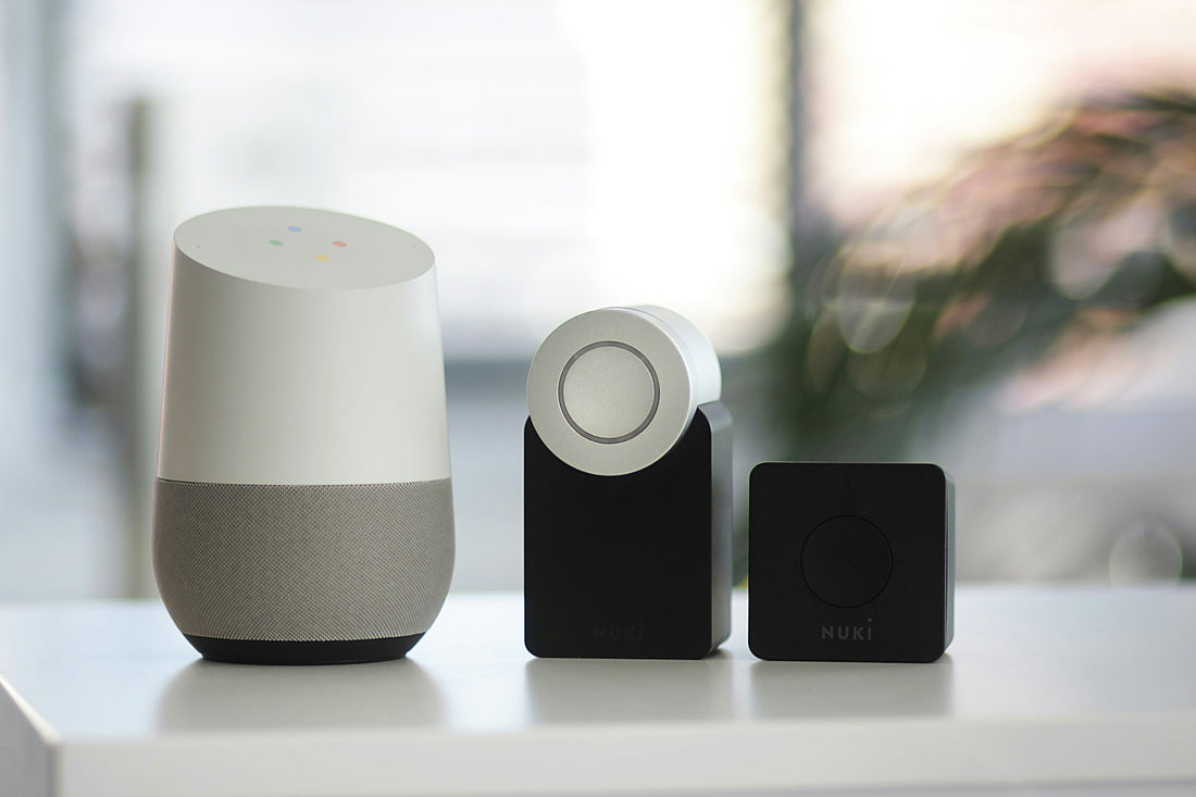 Thinking About Smart Lighting? Here's How Apple HomeKit and Google Home Compare